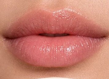 Illustration of lips at Week 1